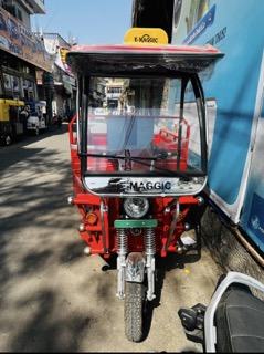 E rickshaw magic by shree laxminath solar power