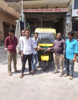 e rickshaw by shree Laxminath solar power